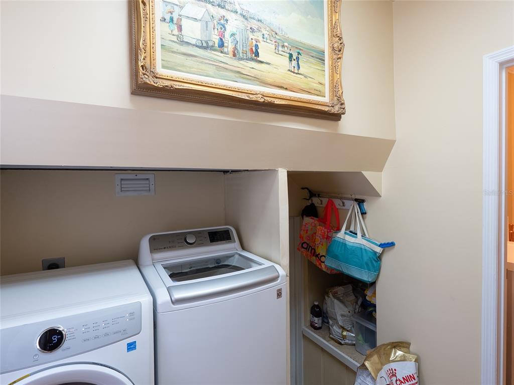 4610 Hidden River Road Sarasota, FL 34240 - Photo 53 of 96