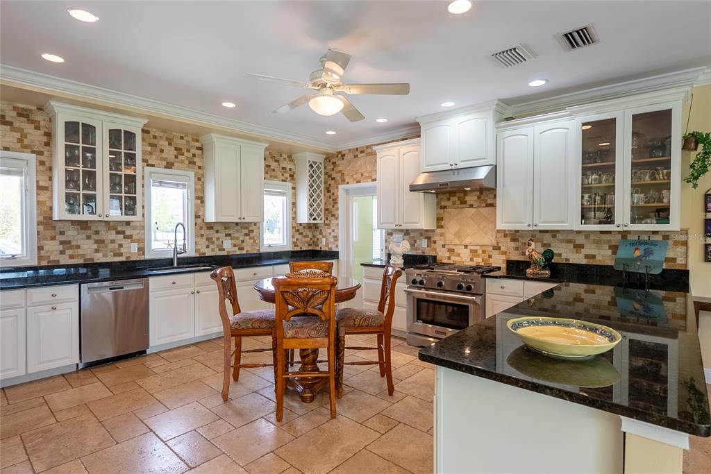 4610 Hidden River Road Sarasota, FL 34240 - Photo 60 of 96