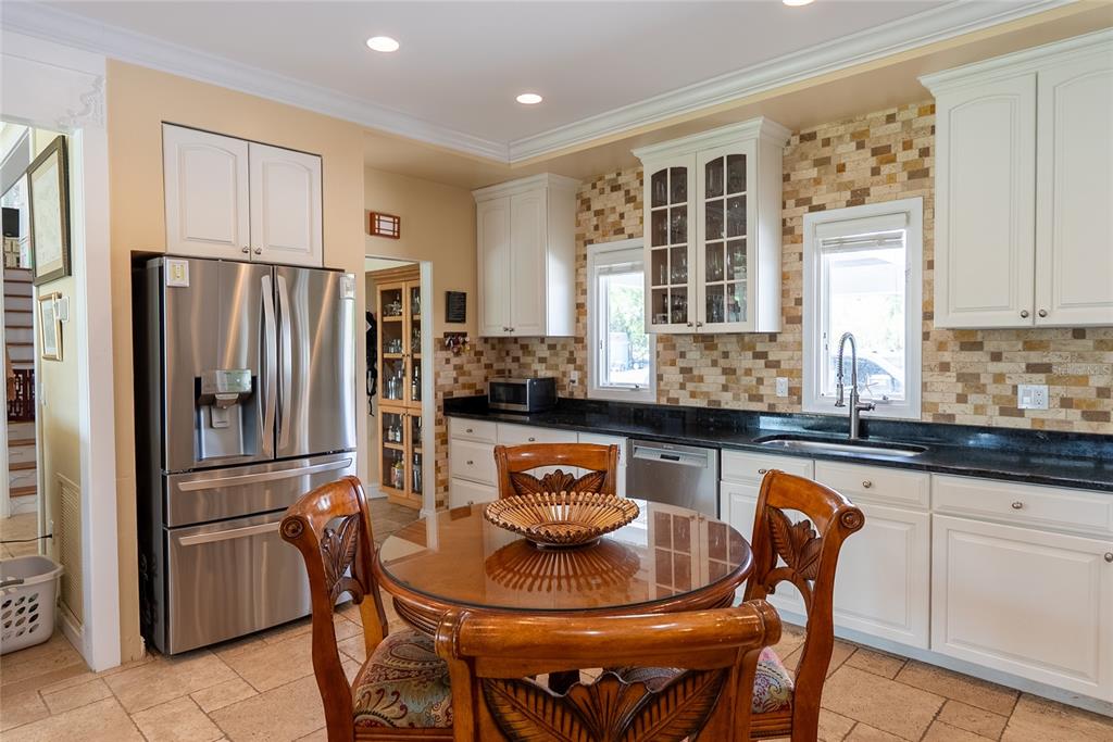 4610 Hidden River Road Sarasota, FL 34240 - Photo 64 of 96