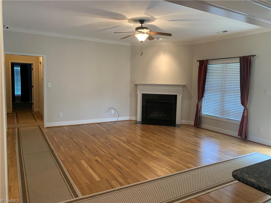 372 Mountain View Road King, NC 27021 - Photo 22 of 42 Open living room