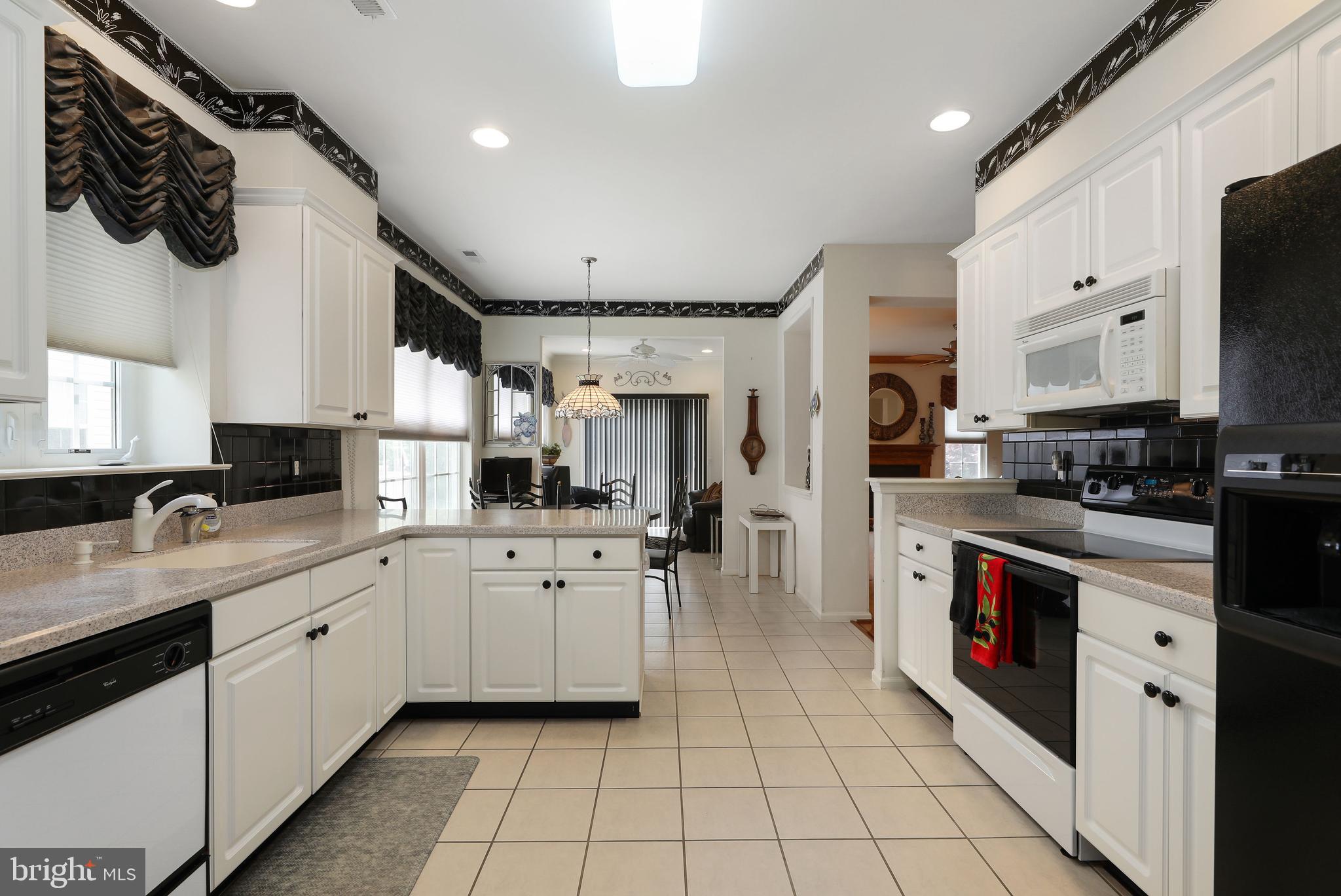 2 Periwinkle Place Marlton, NJ 08053 - Photo 19 of 38