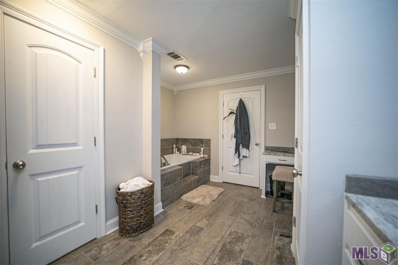 13400 Friendship Road Walker, LA 70785 - Photo 15 of 27 Gallery Image 15