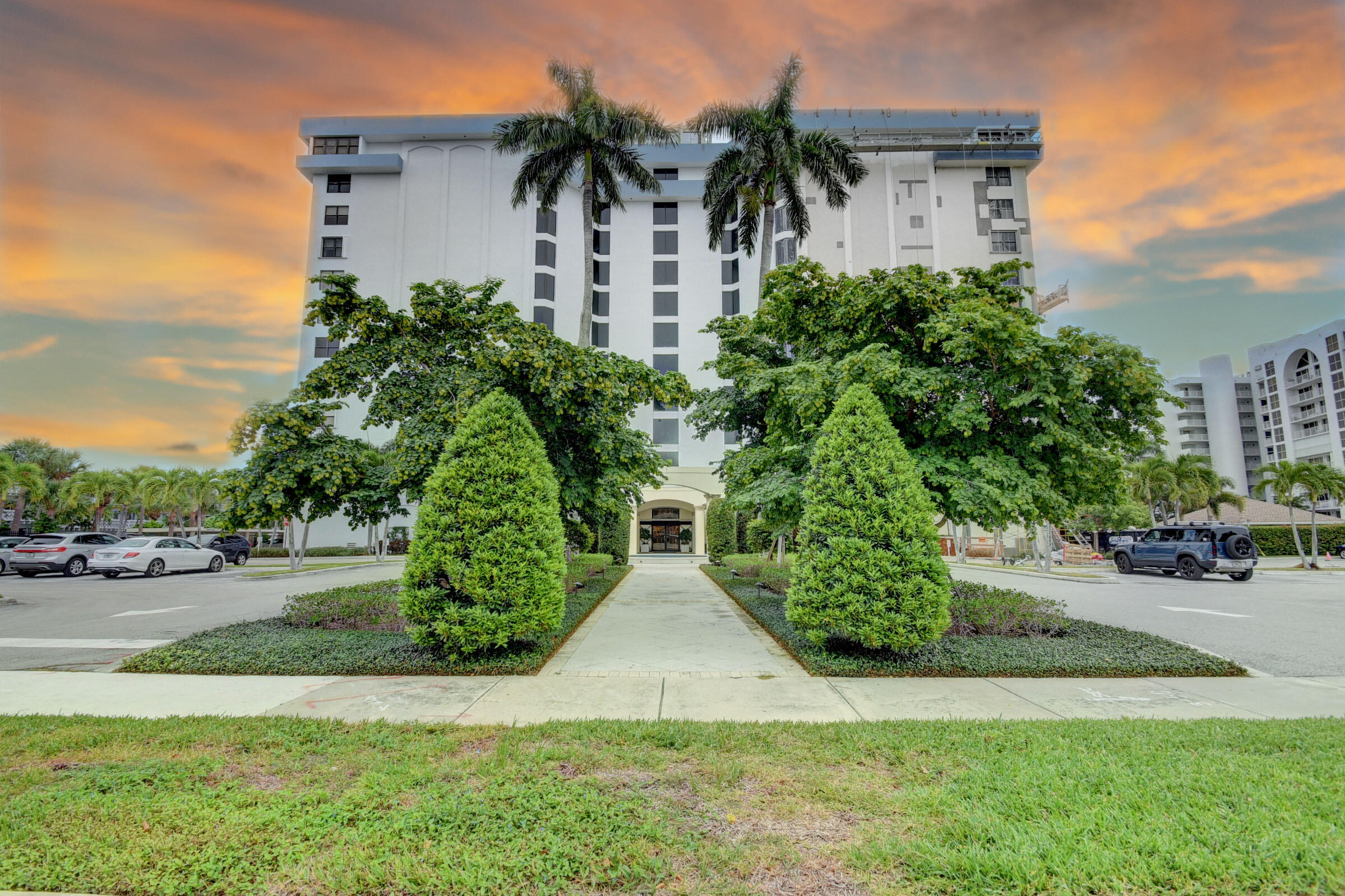 3800 Washington Road, Unit 211 West Palm Beach, FL 33405 - Photo 1 of 37 Sunset - 01_apartment (1)