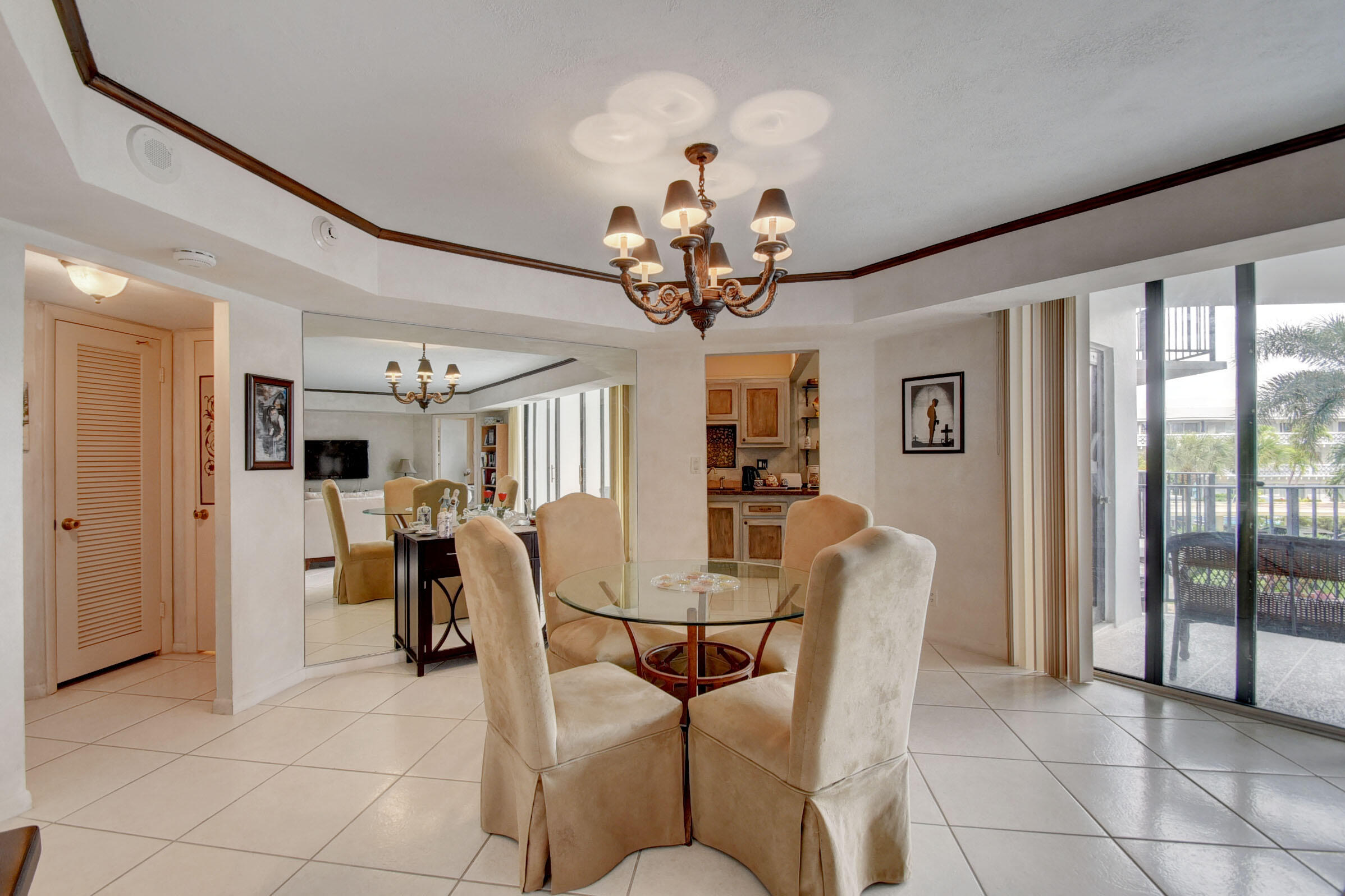 3800 Washington Road, Unit 211 West Palm Beach, FL 33405 - Photo 18 of 37 13_apartment (13)