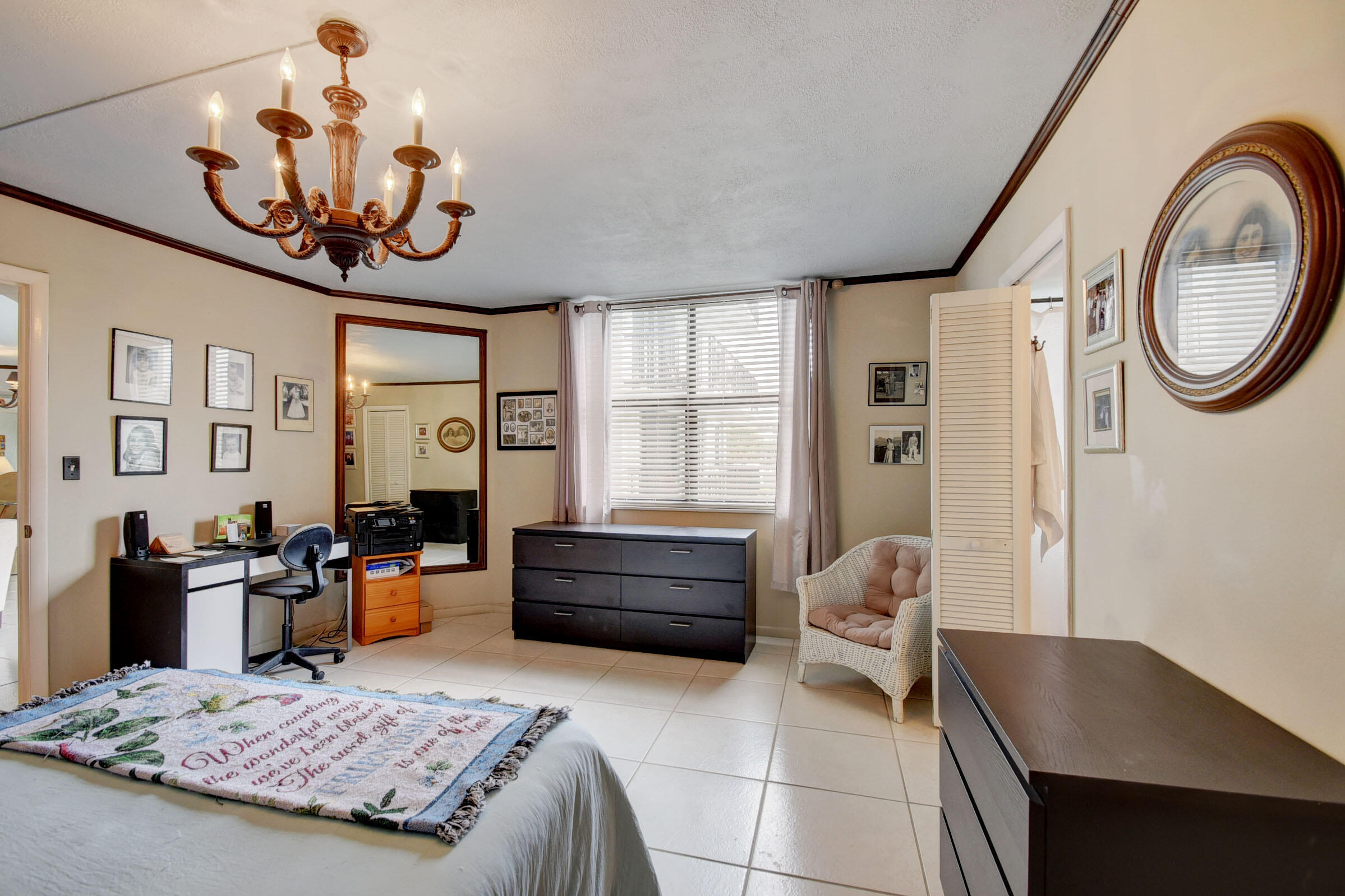 3800 Washington Road, Unit 211 West Palm Beach, FL 33405 - Photo 29 of 37 24_apartment (24)