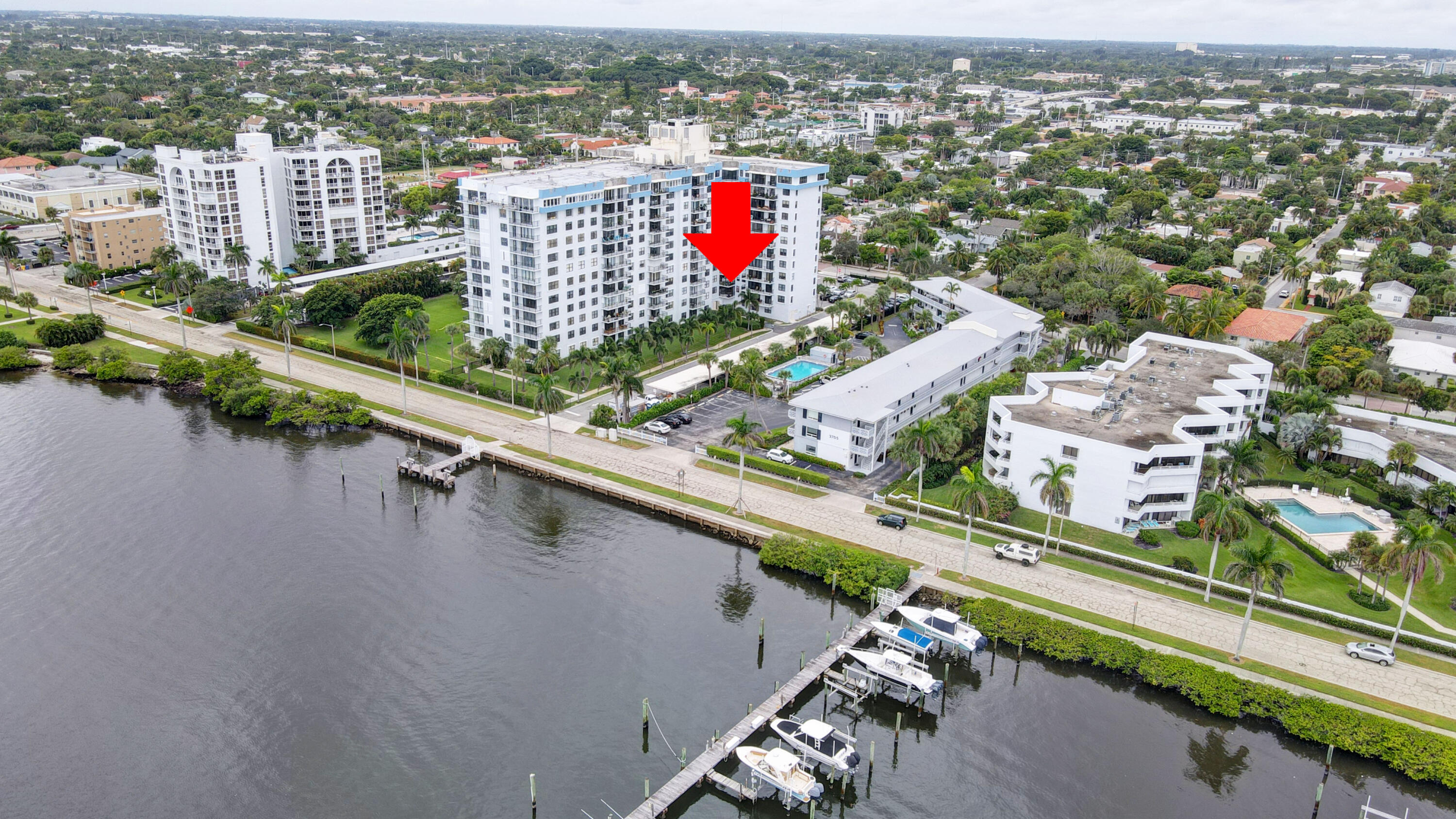 3800 Washington Road, Unit 211 West Palm Beach, FL 33405 - Photo 3 of 37 37_apartment air (5)