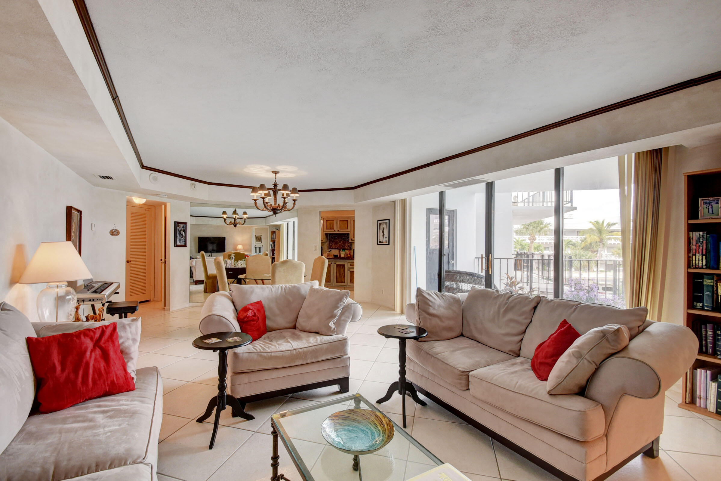 3800 Washington Road, Unit 211 West Palm Beach, FL 33405 - Photo 34 of 37 29_apartment (29)