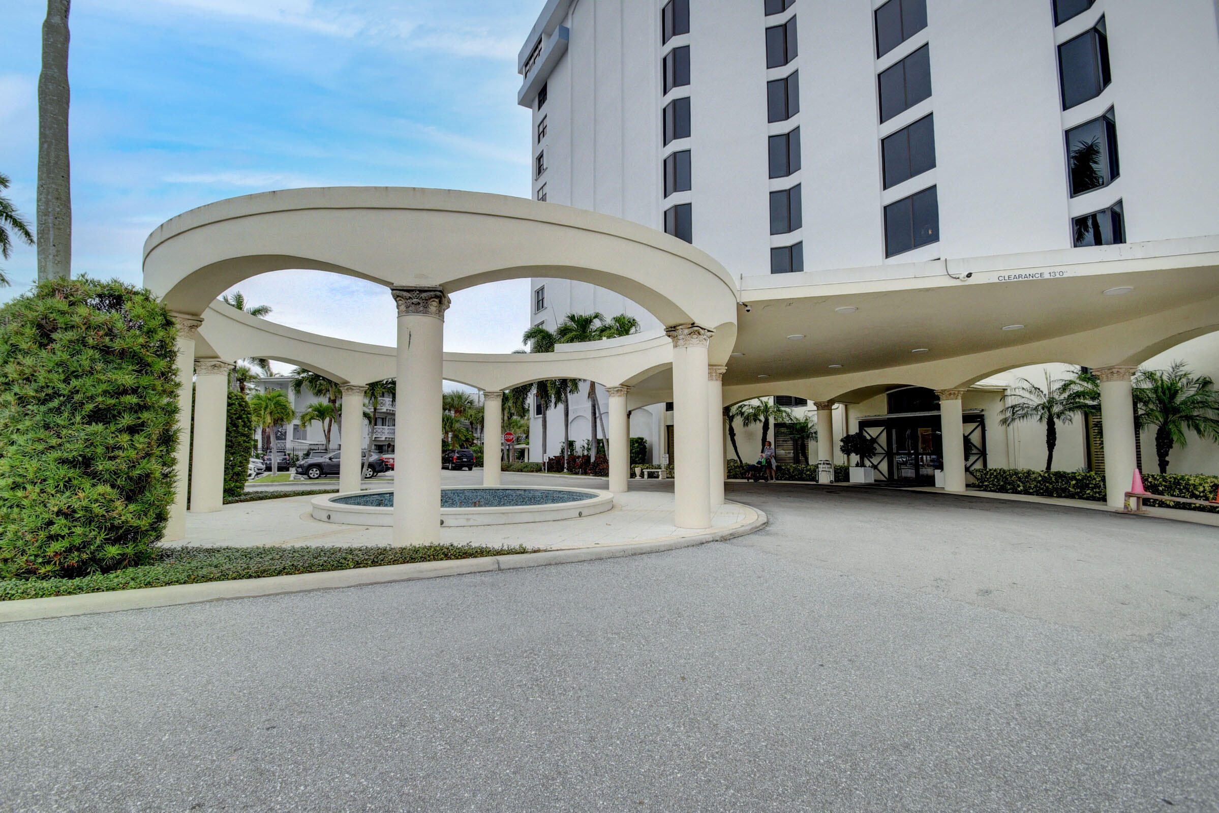 3800 Washington Road, Unit 211 West Palm Beach, FL 33405 - Photo 10 of 37 05_apartment (5)