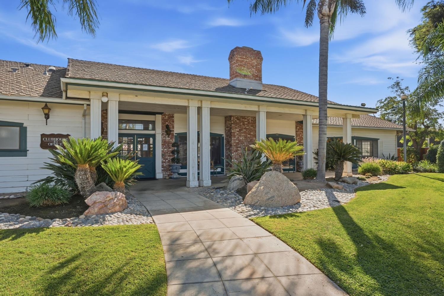 2575 Willlow, Unit 76 Fresno, CA 93725 - Photo 28 of 36 Gallery Image 28