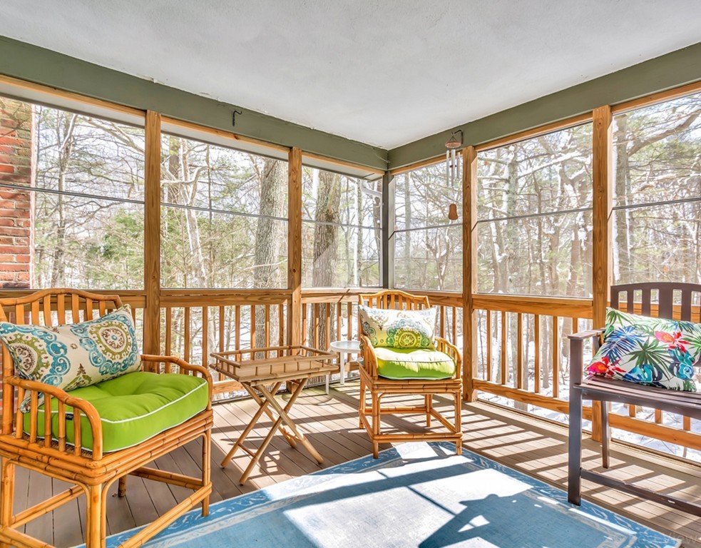 554 Springs Road Bedford, MA 01730 - Photo 12 of 30 Gallery Image 12