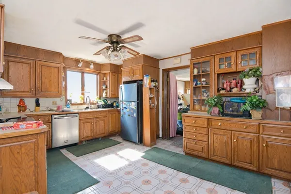 $559,900 | 9-11 Boylston Street, Fitchburg, MA 01420