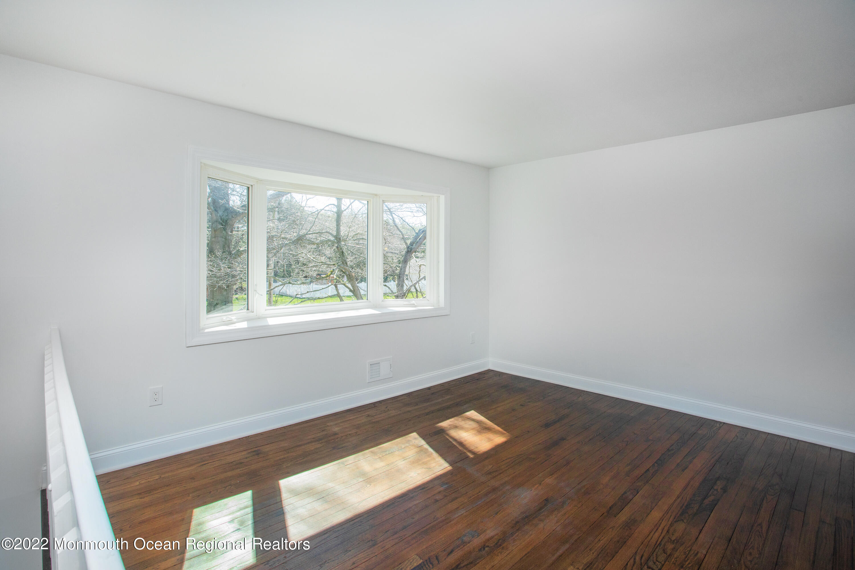 54 Skidmore Road Freehold, NJ 07728 - Photo 14 of 30 47