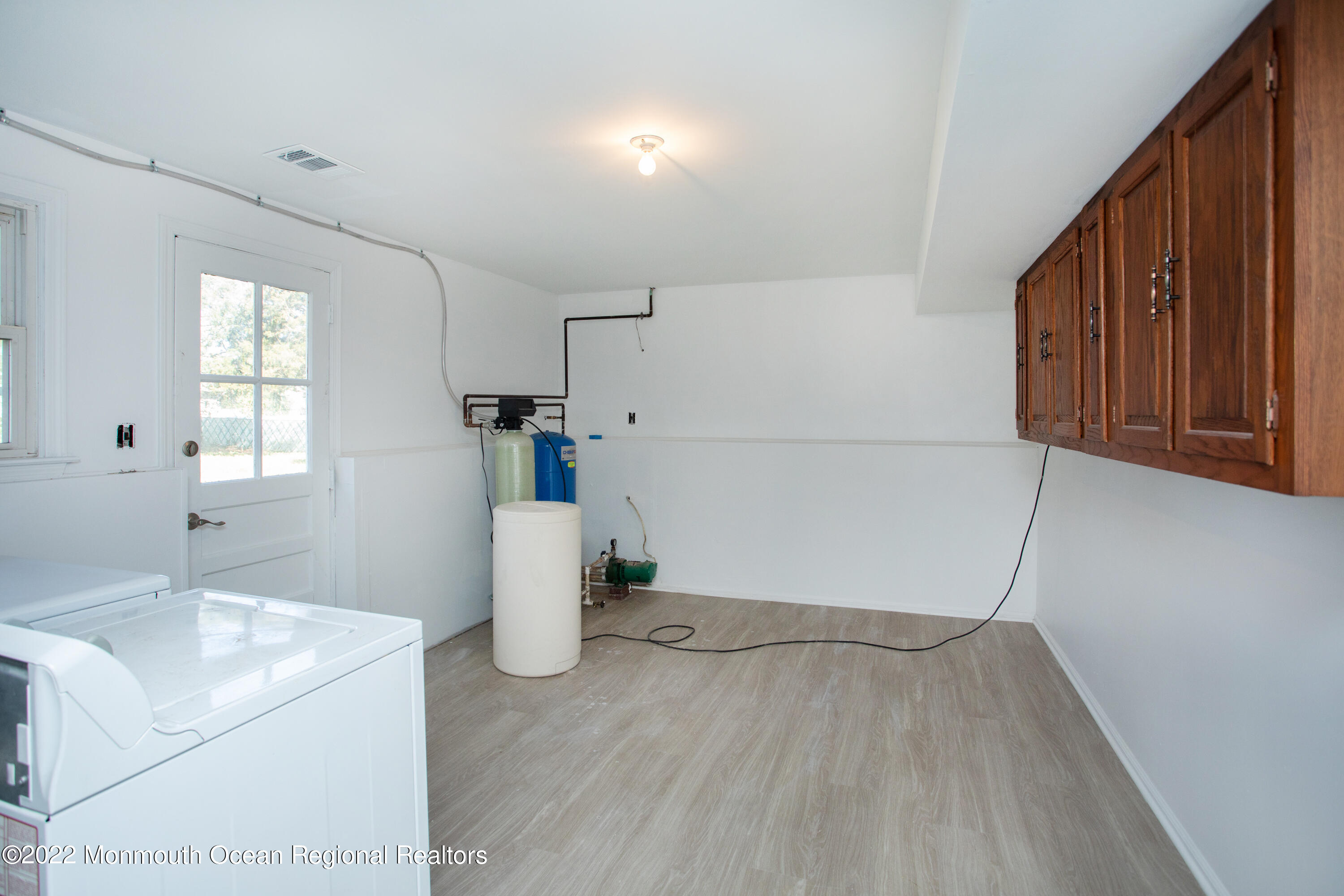 54 Skidmore Road Freehold, NJ 07728 - Photo 26 of 30 63