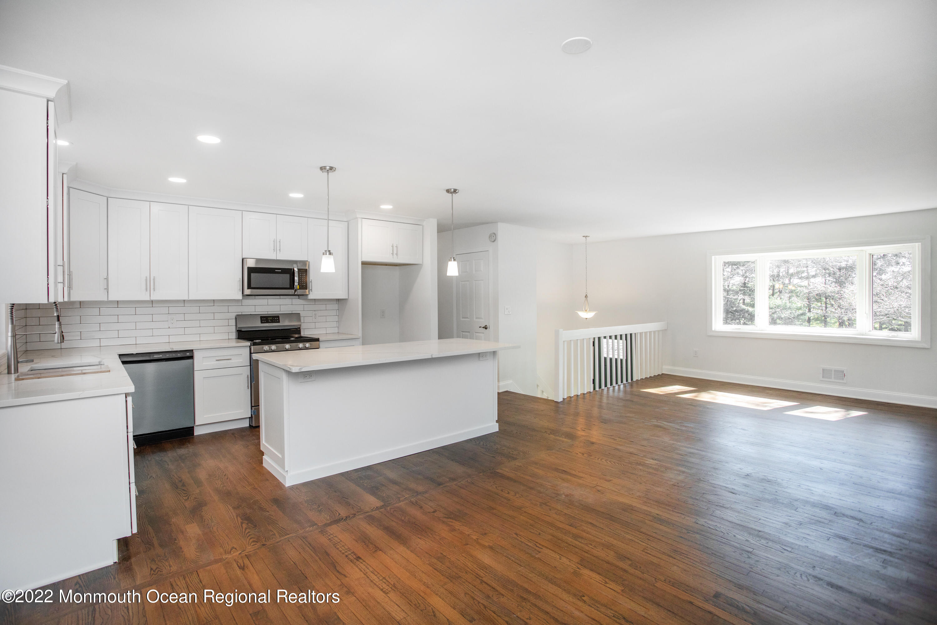 54 Skidmore Road Freehold, NJ 07728 - Photo 8 of 30 38