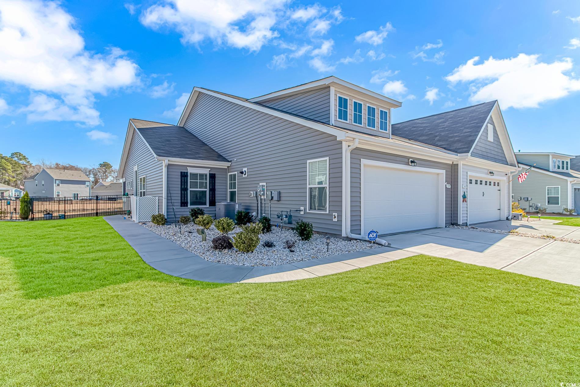 559 Courtridge Loop Conway, SC 29526 - Photo 2 of 37 Exterior space featuring a lawn