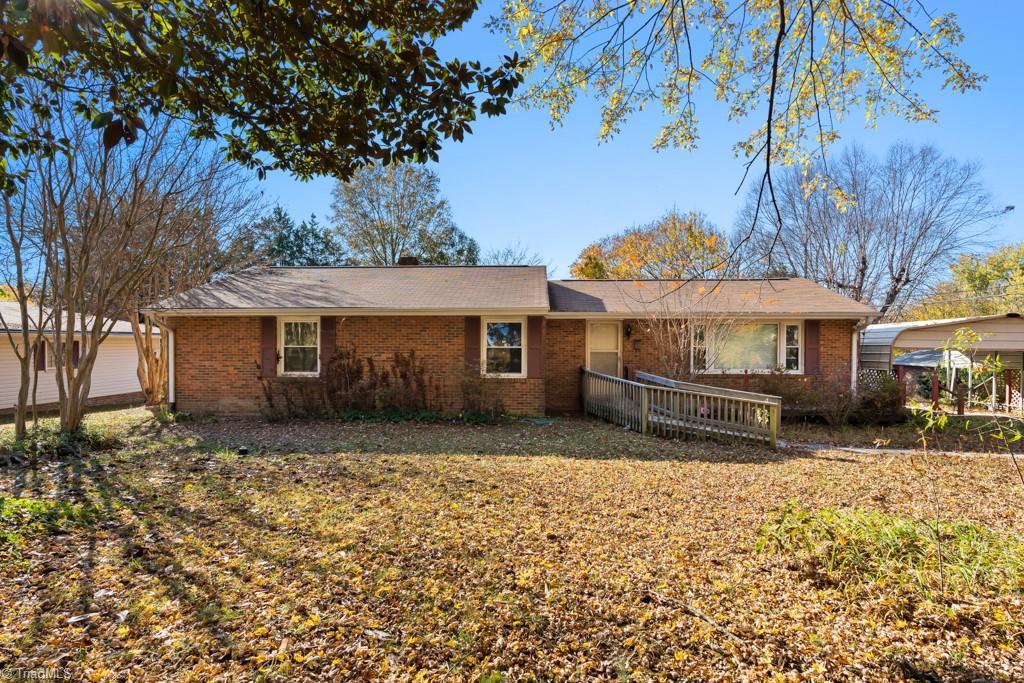 118 Ridgeway Road Thomasville, NC 27360 - Photo 1 of 28 Gallery Image 1