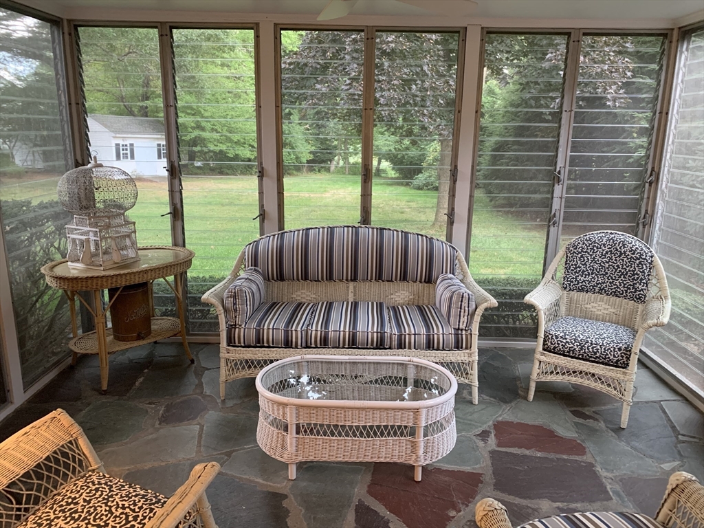 1313 South Branch Parkway Springfield, MA 01129 - Photo 11 of 42 Gallery Image 11