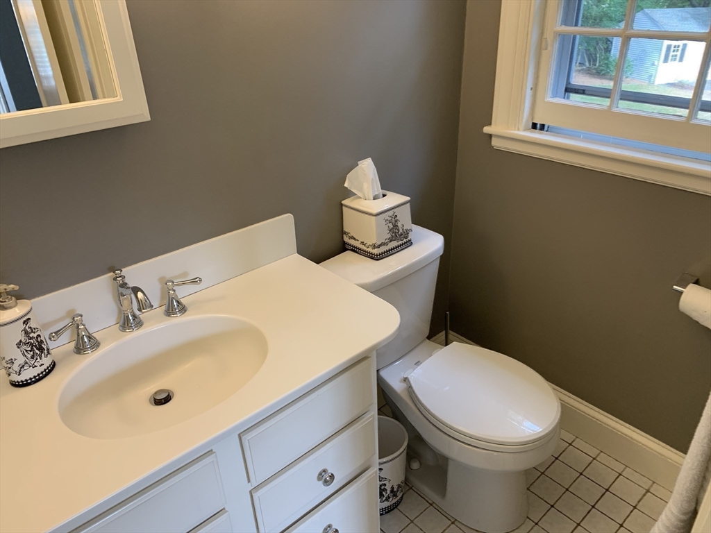 1313 South Branch Parkway Springfield, MA 01129 - Photo 23 of 42 Gallery Image 23