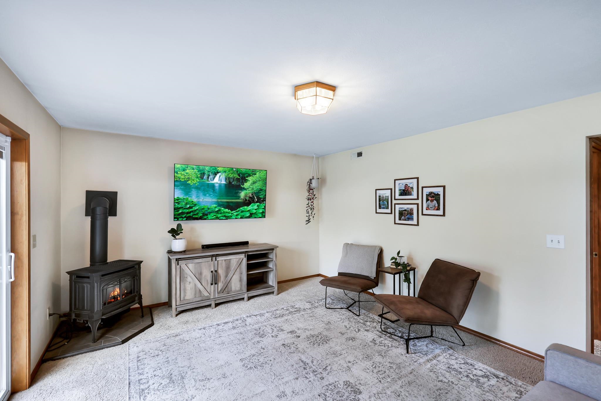 5115 East Lowe Road Mead, WA 99021 - Photo 16 of 50 Gallery Image 16