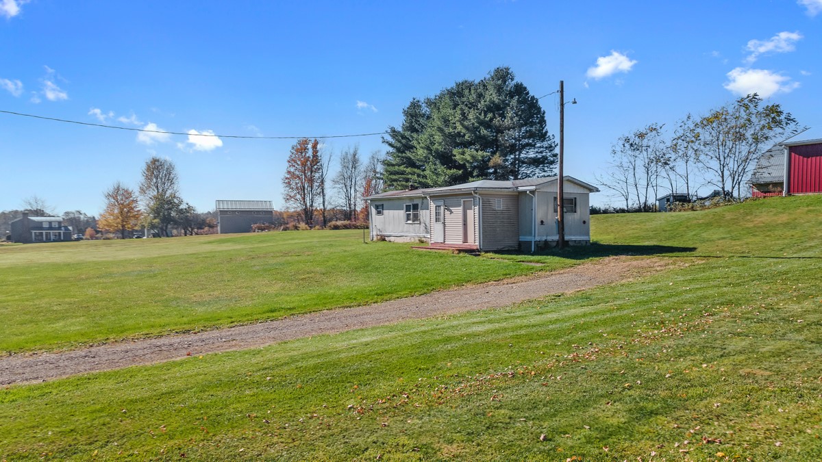 11328 Donation Road Waterford, PA 16441 - Photo 13 of 13 Gallery Image 13