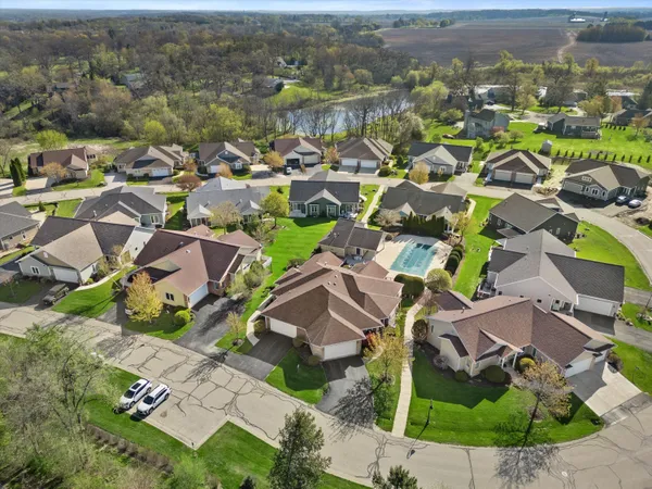 $475,000 | 627 Tindall's Nest, Twin Lakes, WI 53181