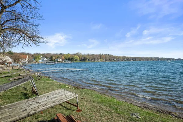 $475,000 | 627 Tindall's Nest, Twin Lakes, WI 53181