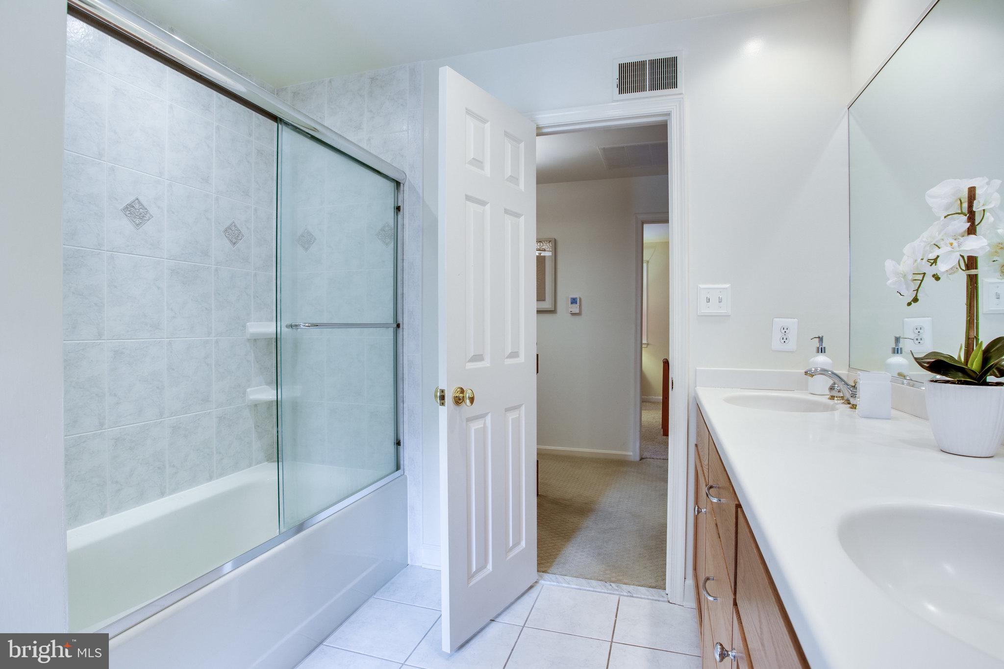 7808 Falstaff Road McLean, VA 22102 - Photo 34 of 66