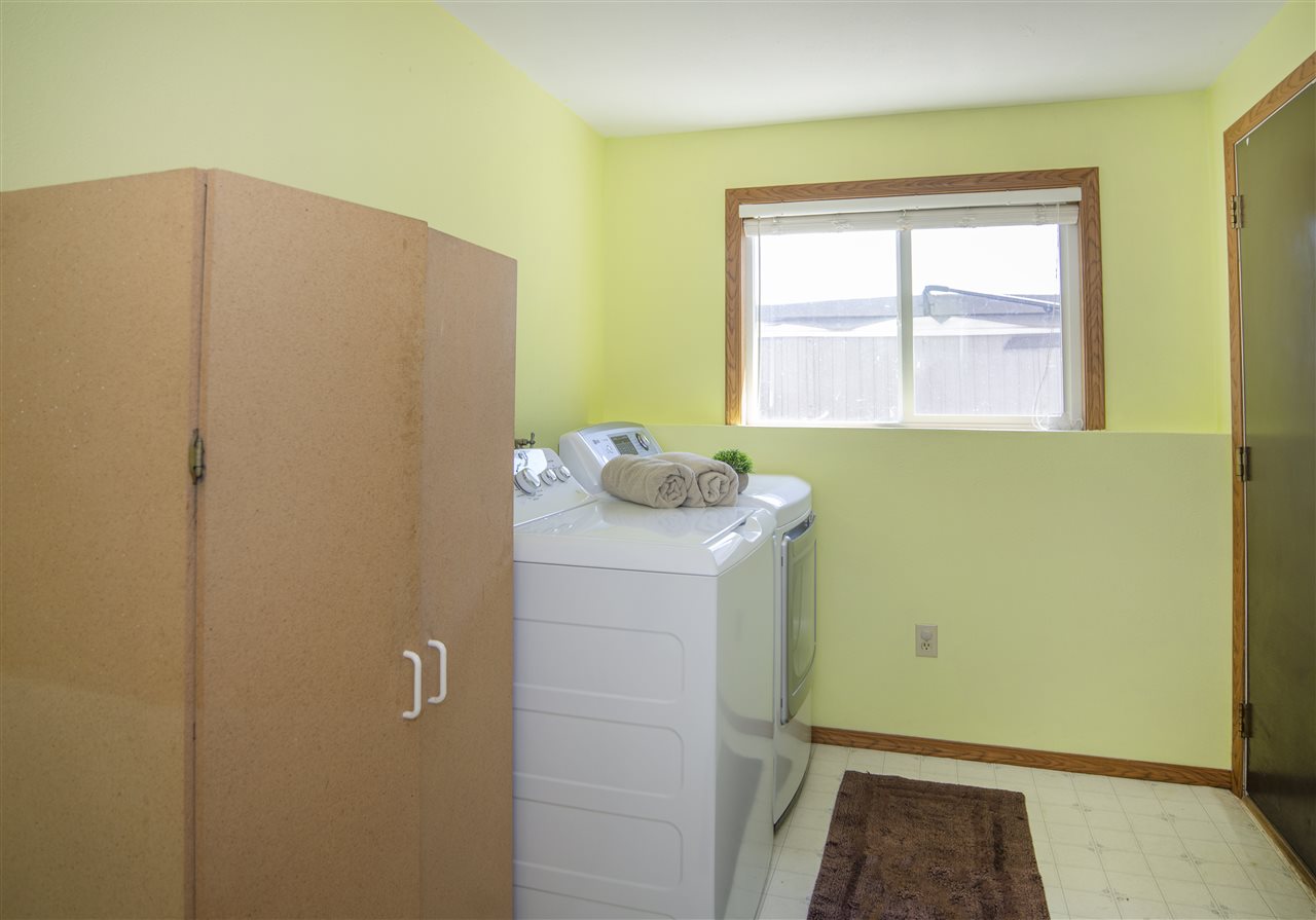 822 North Burns Road Spokane Valley, WA 99216 - Photo 12 of 20