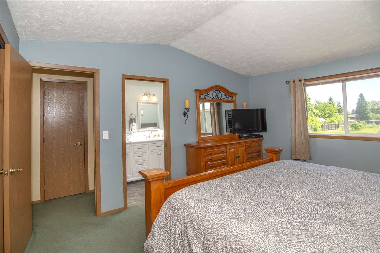 822 North Burns Road Spokane Valley, WA 99216 - Photo 9 of 20