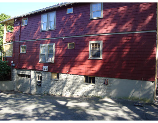 17 Lorne Road, Unit 17 Arlington, MA 02476 - Photo 2 of 12