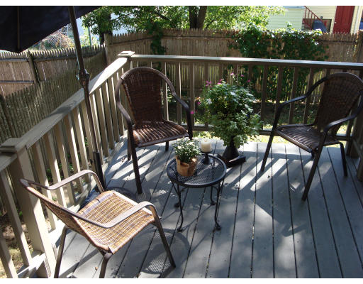 17 Lorne Road, Unit 17 Arlington, MA 02476 - Photo 9 of 12