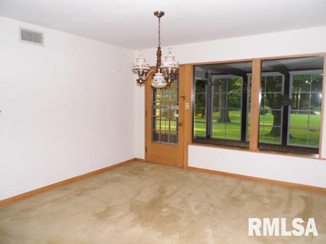 2704 East Richview Road Mount Vernon, IL 62864 - Photo 8 of 55 Gallery Image 8