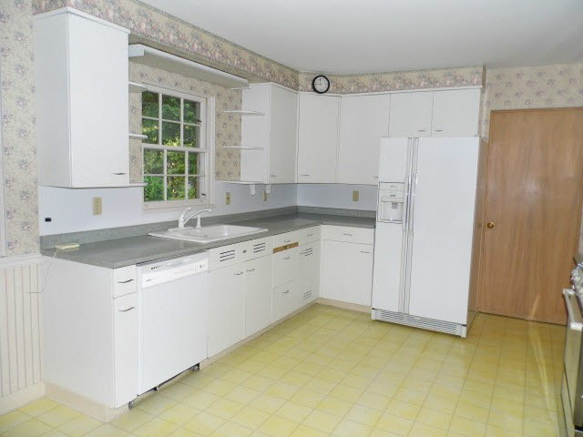 2704 East Richview Road Mount Vernon, IL 62864 - Photo 9 of 55 Gallery Image 9