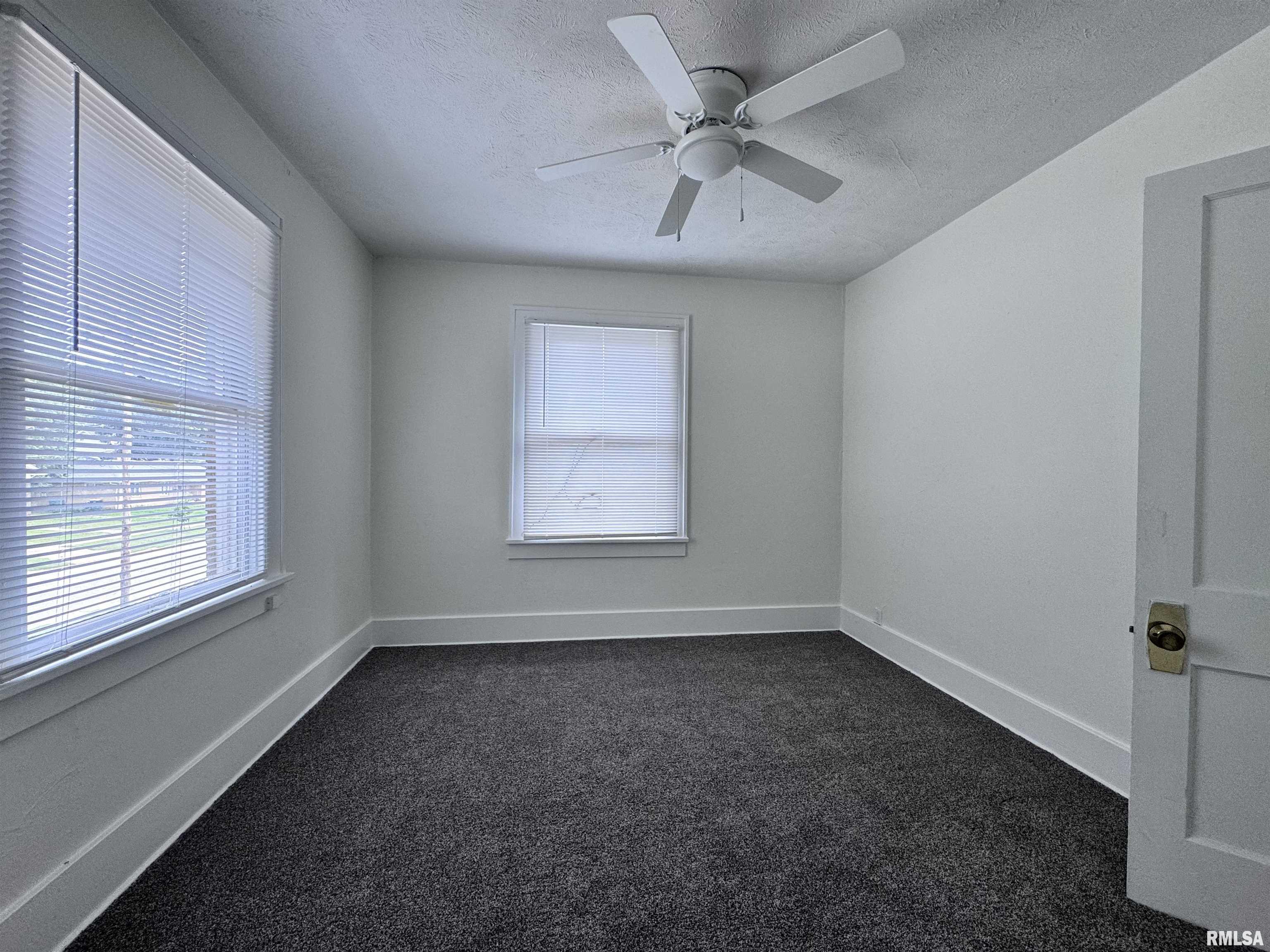 339 West Pierce Street Macomb, IL 61455 - Photo 17 of 28