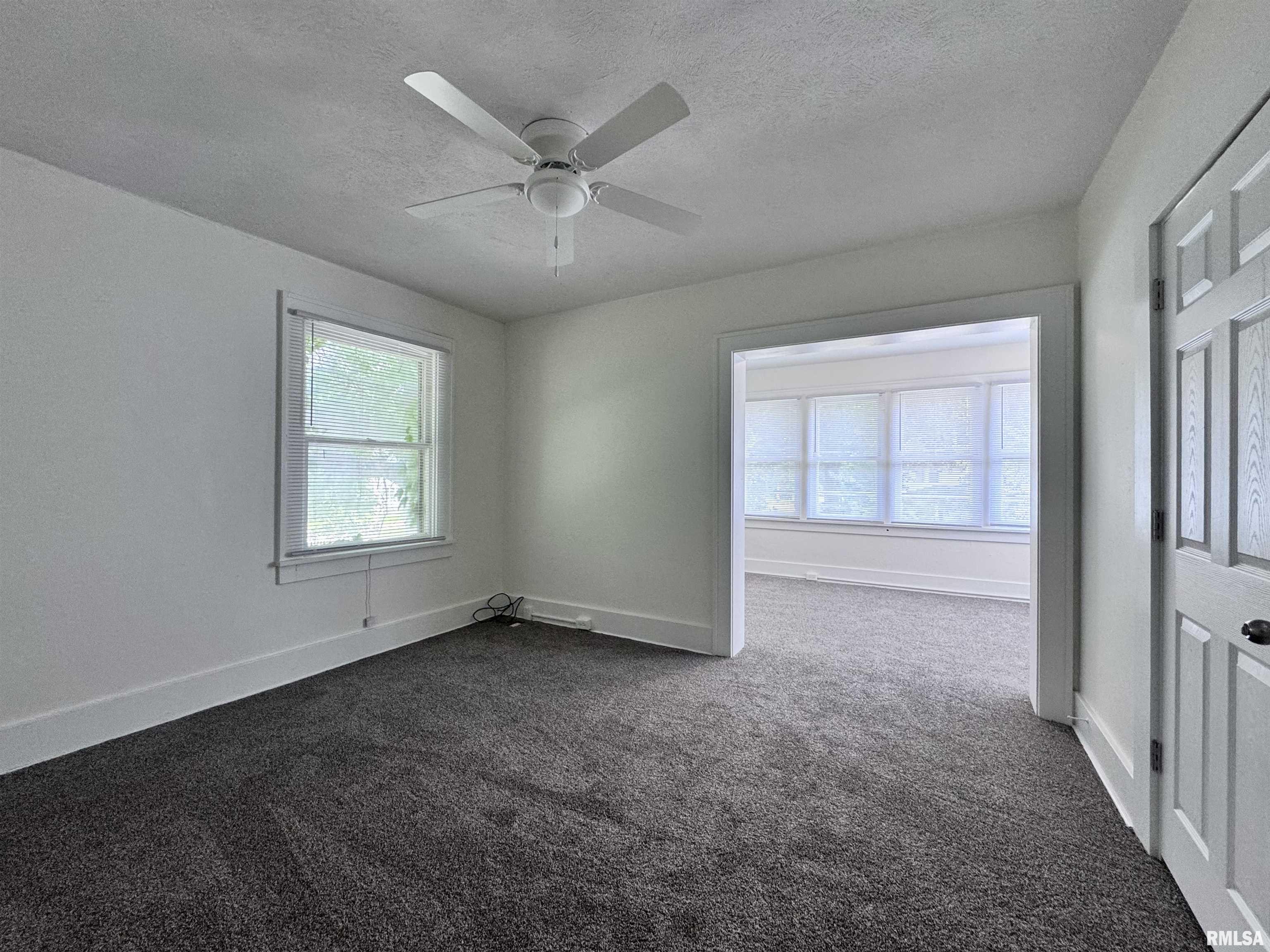339 West Pierce Street Macomb, IL 61455 - Photo 18 of 28
