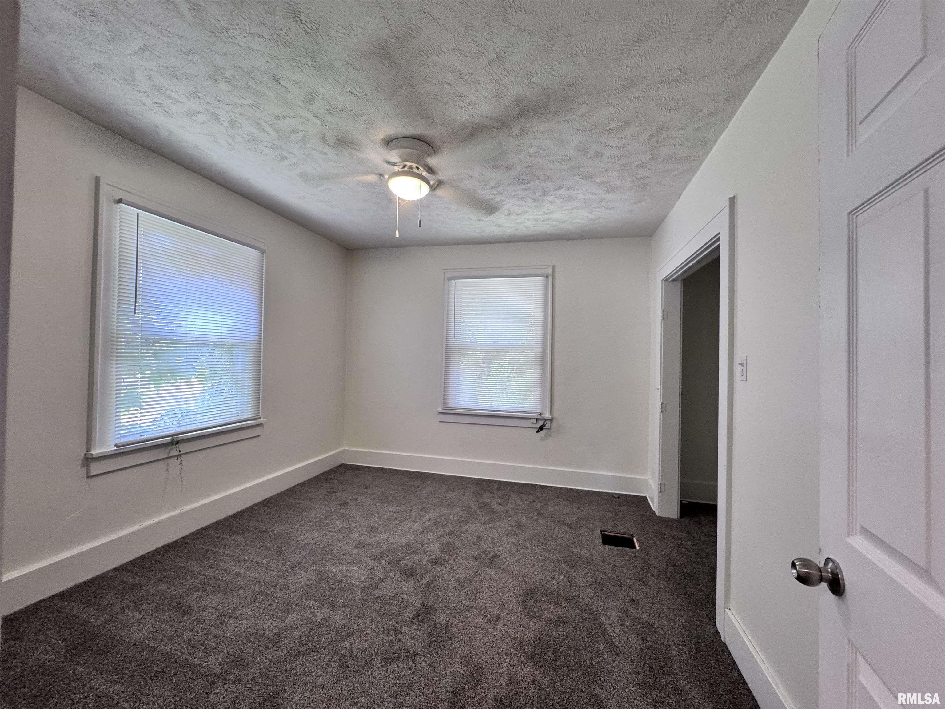 339 West Pierce Street Macomb, IL 61455 - Photo 19 of 28