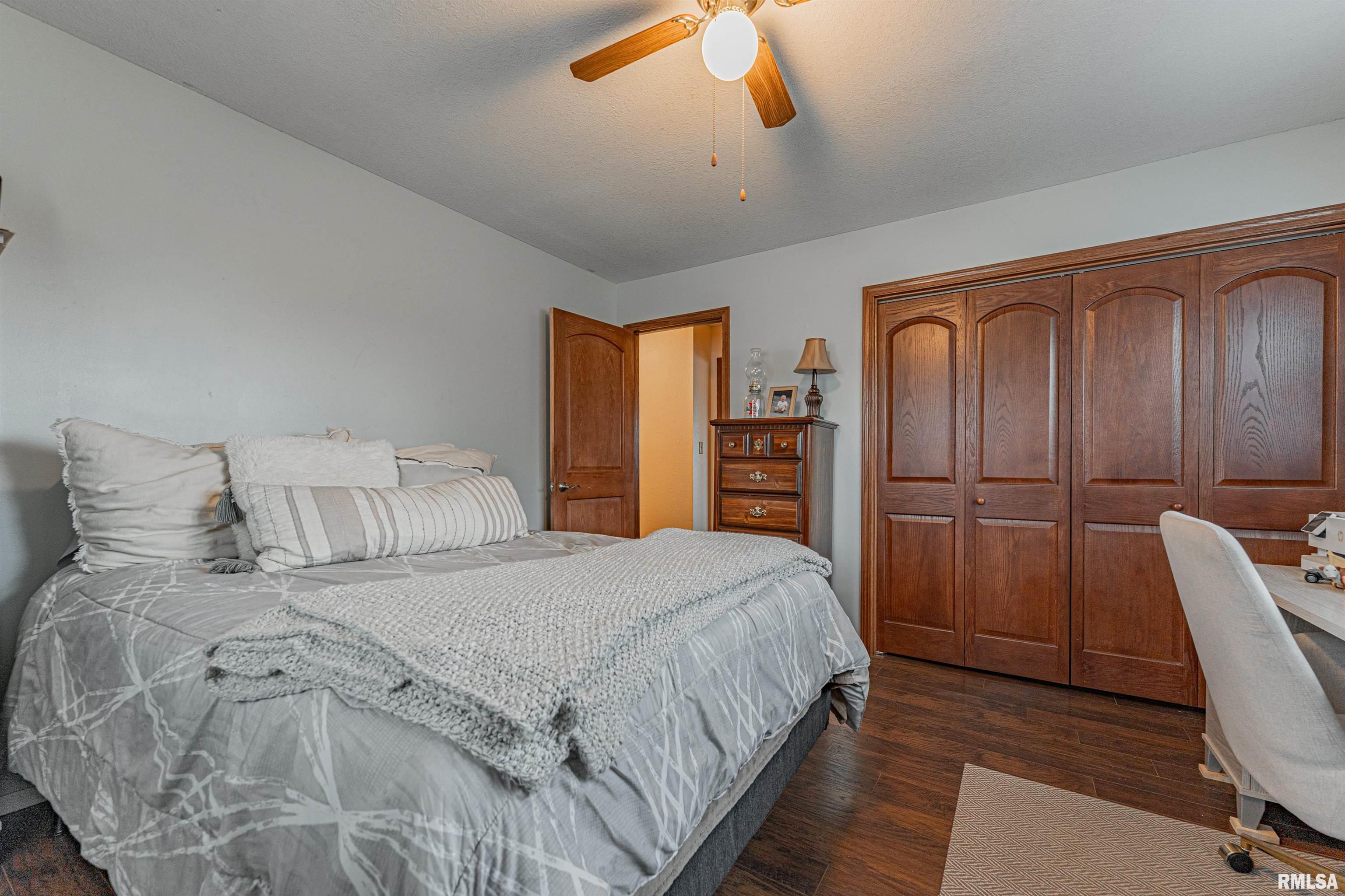 33 Roley Estates Sullivan, IL 61951 - Photo 18 of 28