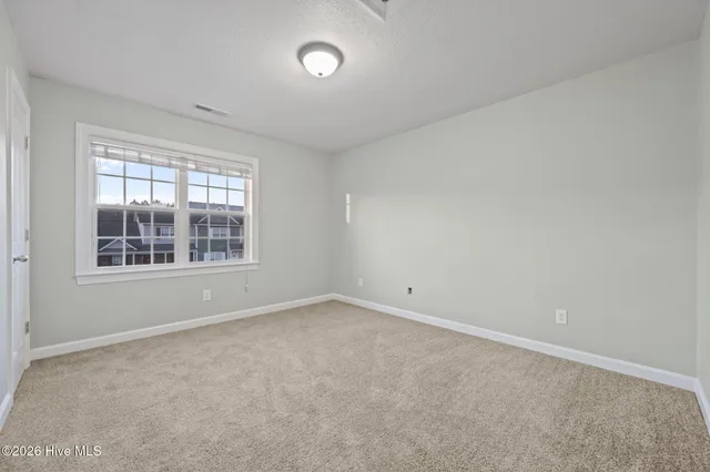 $1,500 | 700 Streamwood Drive, Jacksonville, NC 28546