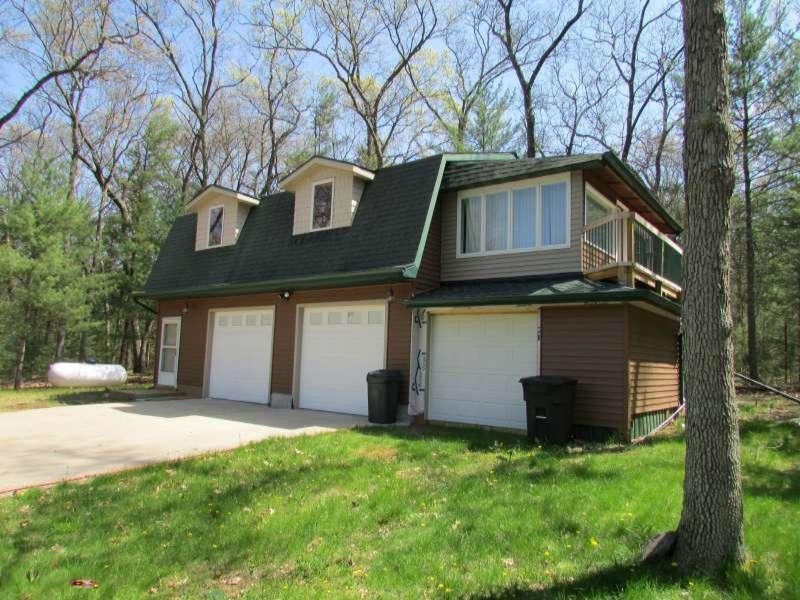 1033 Crystal Lake Road Whitehall, MI 49461 - Photo 3 of 20 IMG_2497-800