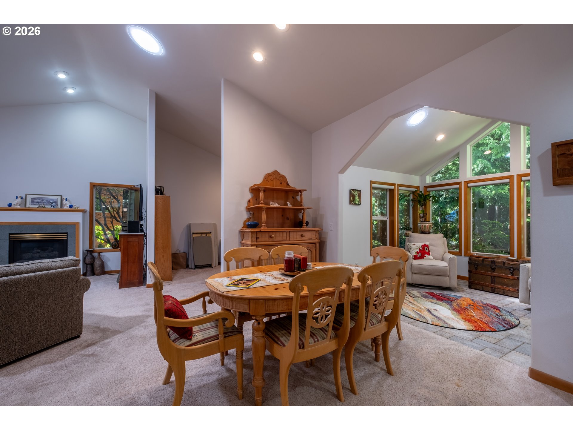 95 Cormorant Depoe Bay, OR 97341 - Photo 17 of 48 a dining room with furniture and window