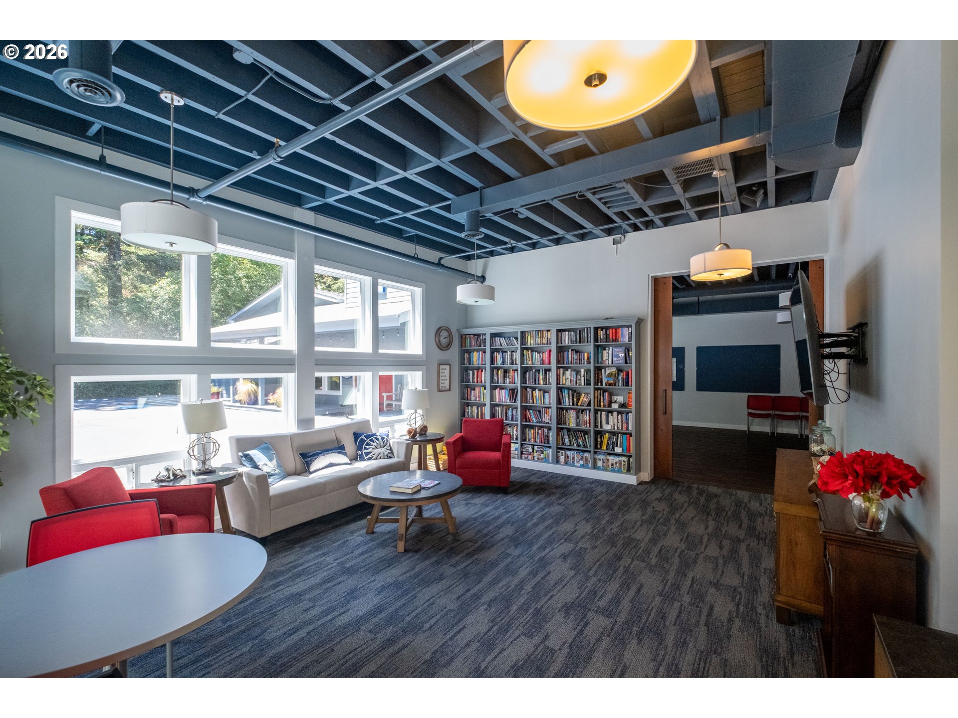 95 Cormorant Depoe Bay, OR 97341 - Photo 40 of 48 a living room with furniture fireplace and flat screen tv
