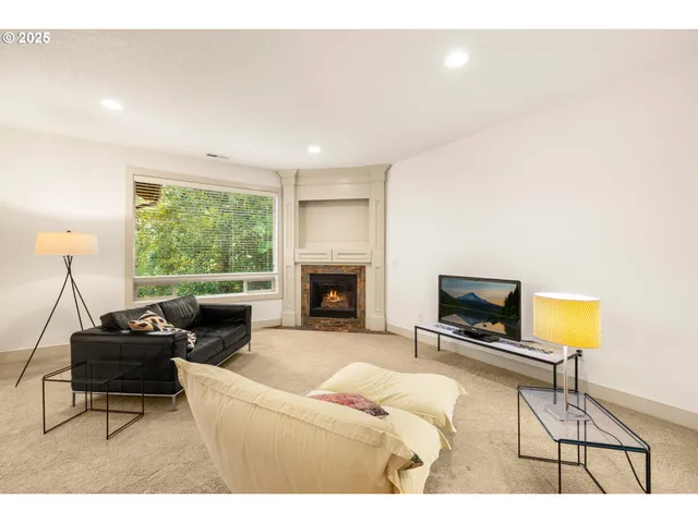 $667,000 | 242 Southeast 29th Street, Gresham, OR 97080