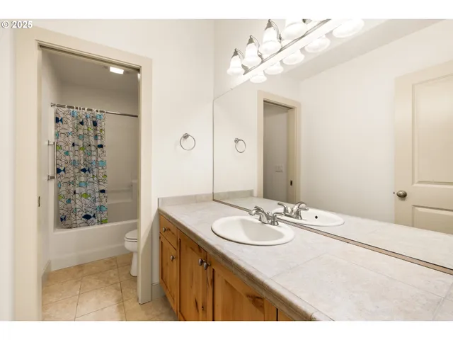 $667,000 | 242 Southeast 29th Street, Gresham, OR 97080