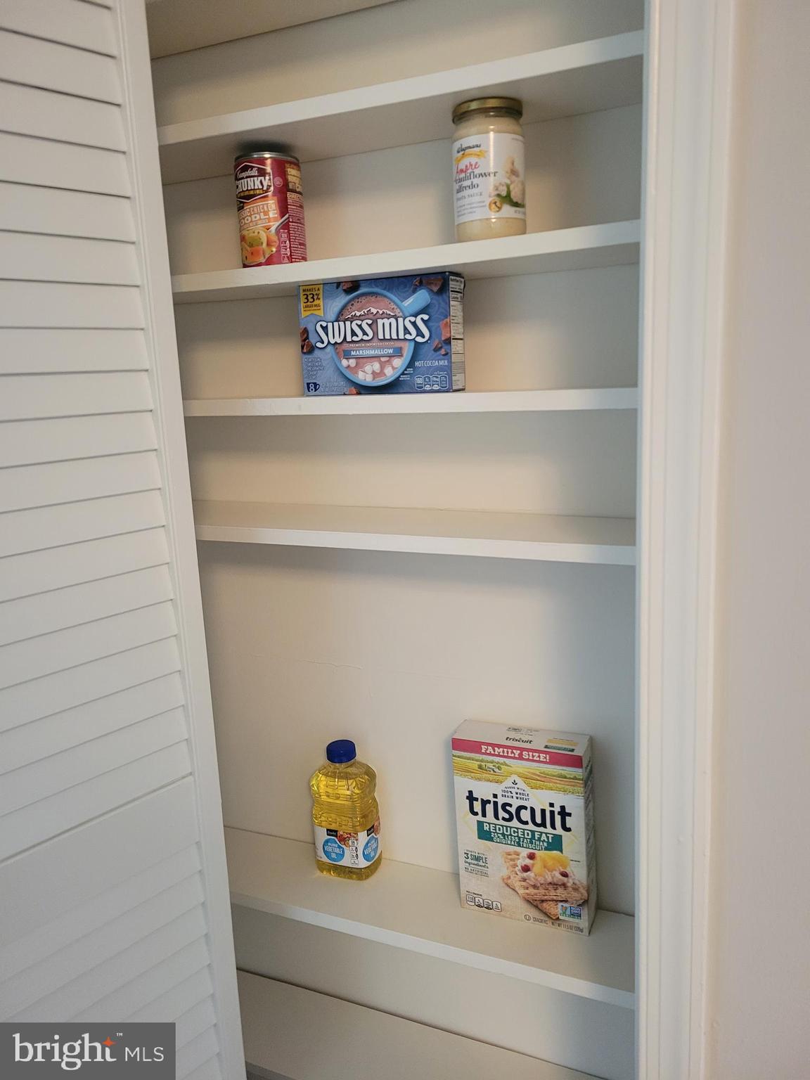 5900 Kingsford Road, Unit 429 Springfield, VA 22152 - Photo 24 of 35 HALL PANTRY CLOSET