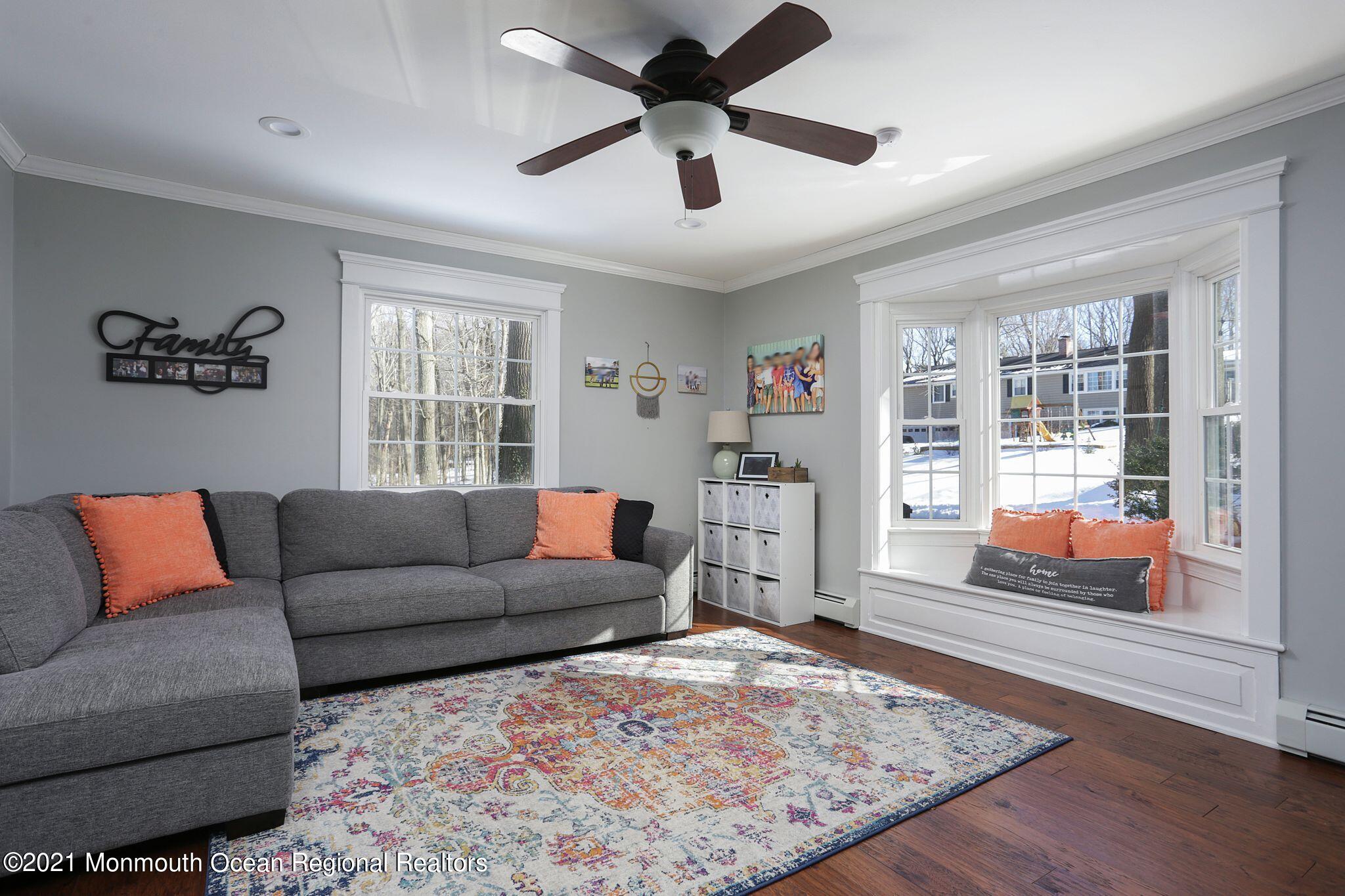 184 Pelican Road Middletown, NJ 07748 - Photo 8 of 15 184 pelican FR
