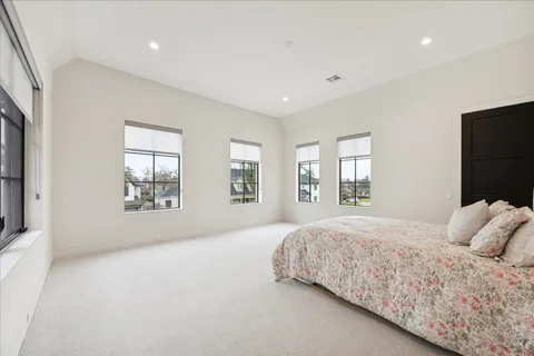 $3,874,000 | 1619 Lynnview Drive, Houston, TX 77055