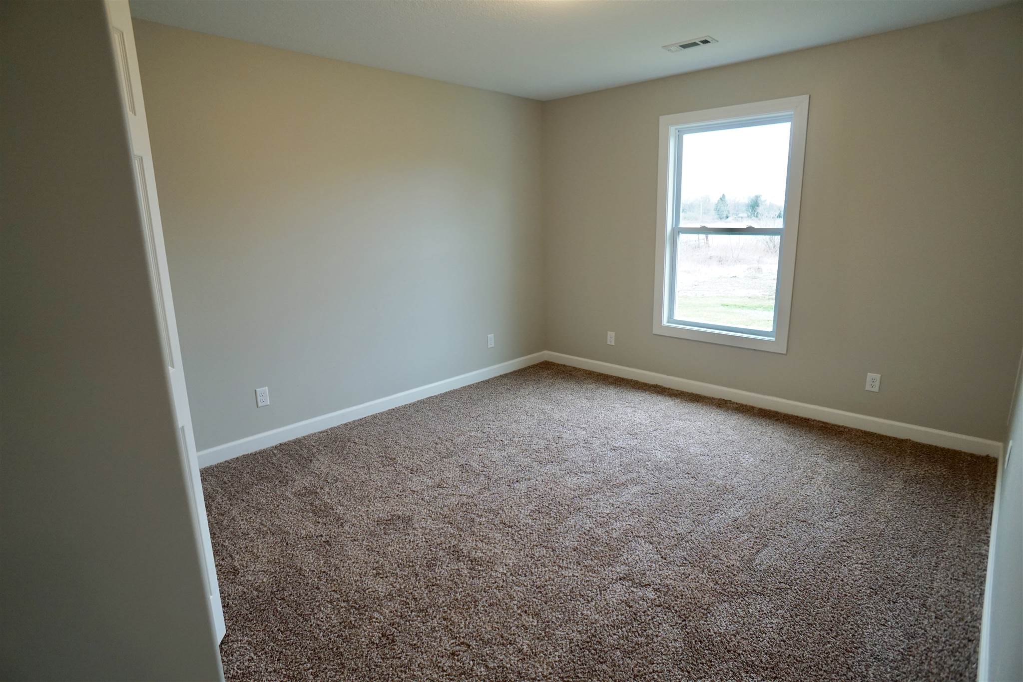 5462 West Cook Road Fort Wayne, IN 46818 - Photo 14 of 23