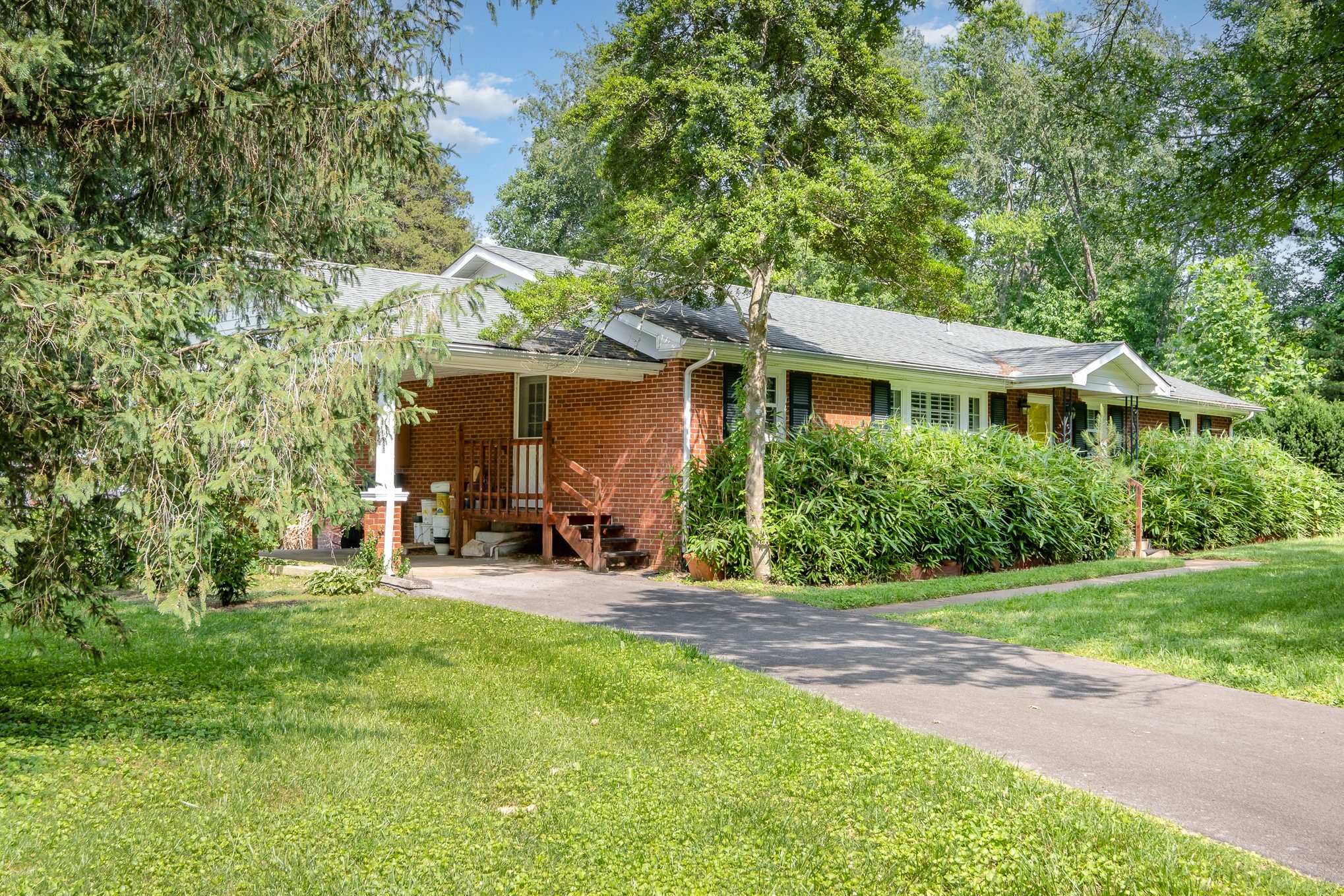 614 Lillard Road Murfreesboro, TN 37130 - Photo 2 of 30 Gallery Image 2