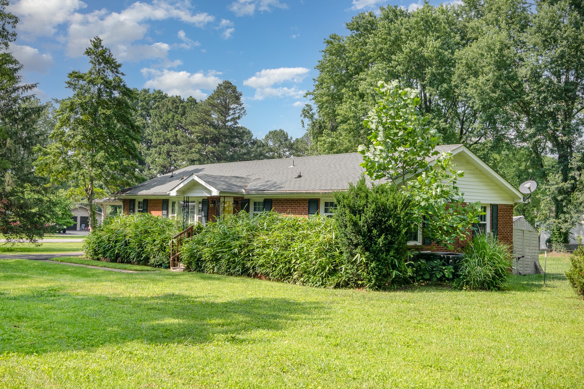 614 Lillard Road Murfreesboro, TN 37130 - Photo 3 of 30 Gallery Image 3