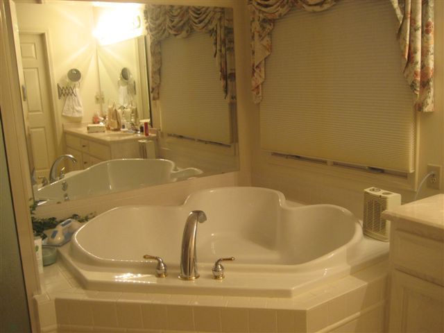 1911 Springmill Road Salem, VA 24153 - Photo 8 of 70 Master Bathroom